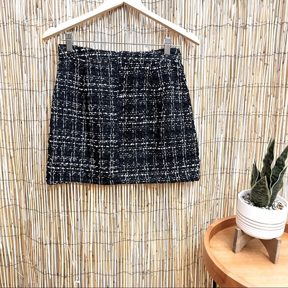 NWOT Black & White Tweed Mini Skirt - Picture 3 of 5